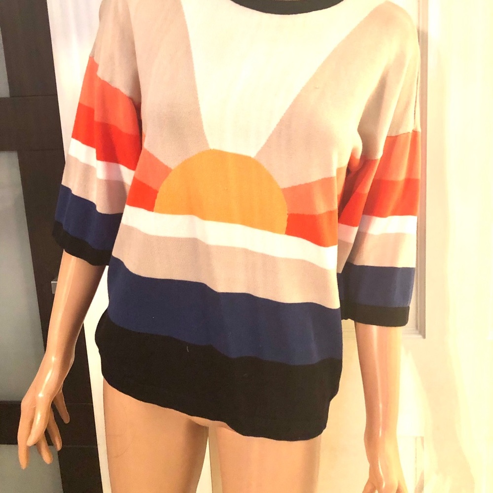 Trina Turk Women sweater size Small .